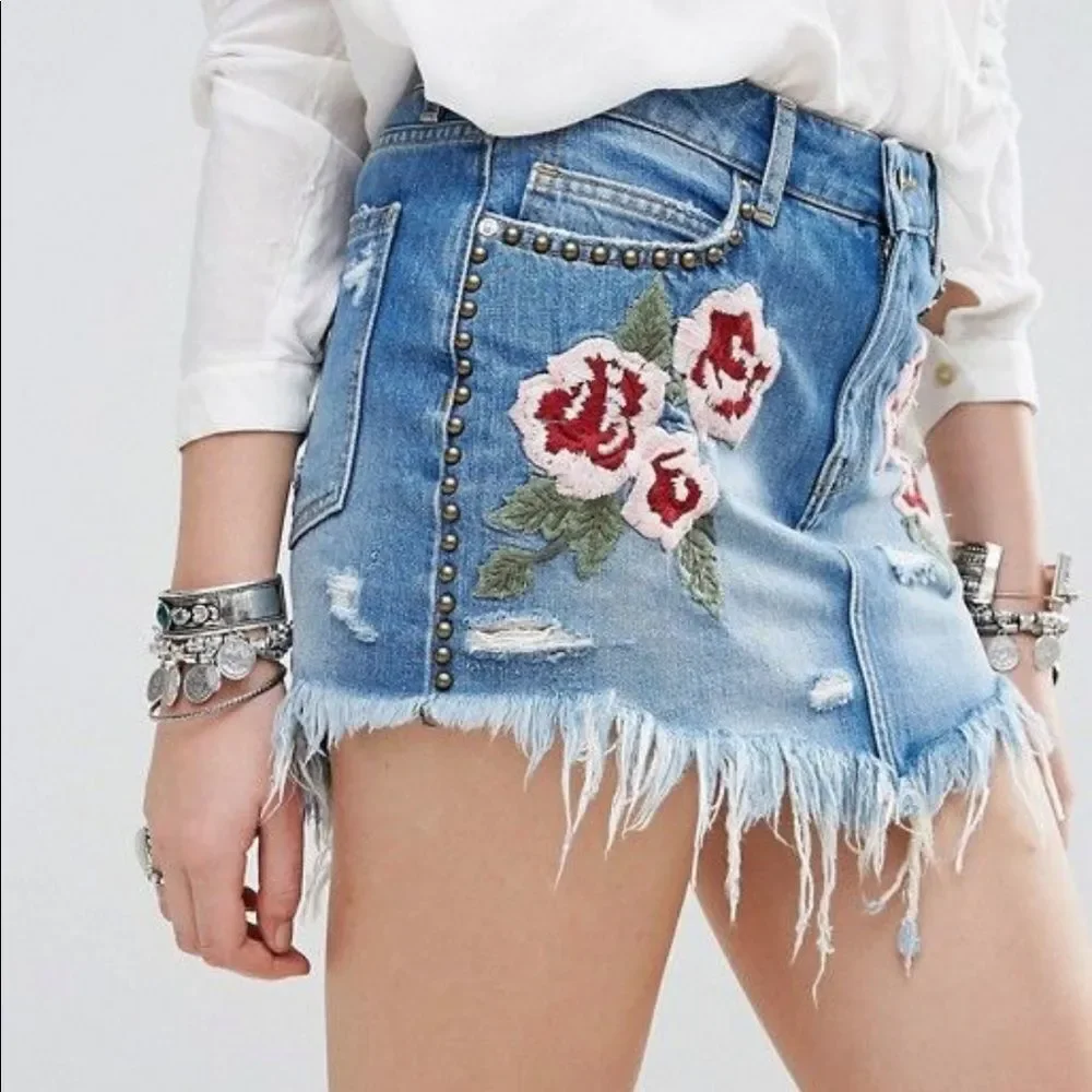 Free People‎ Embroidered Denim Mini Skirt